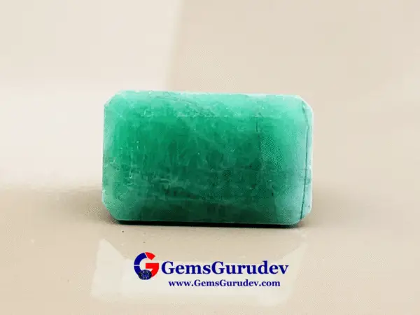 Emerald (Panna) - 11.83 Carats